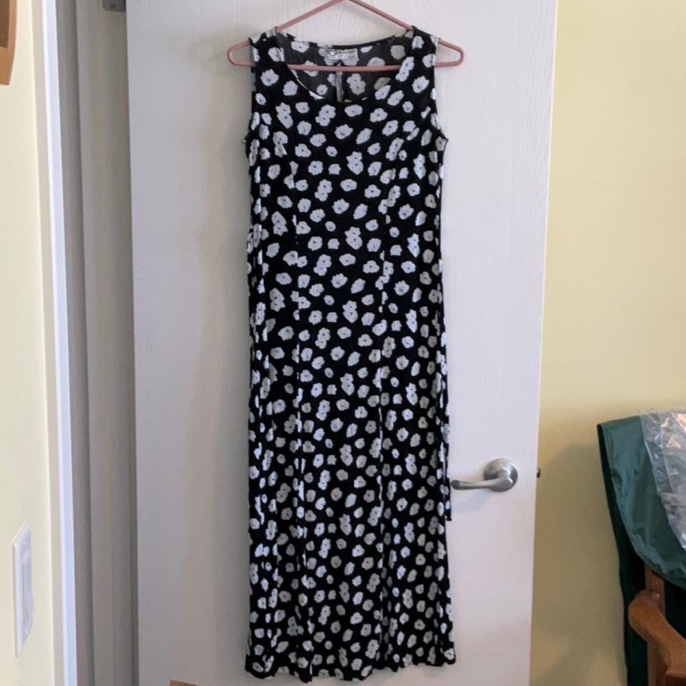 Floral Black and White Maxi Dress